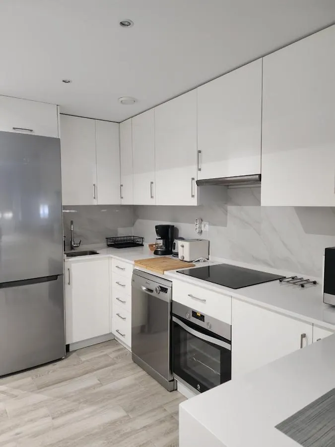 Apartamento Cerca A La Playa فوينخيرولا 0*,  إسبانيا