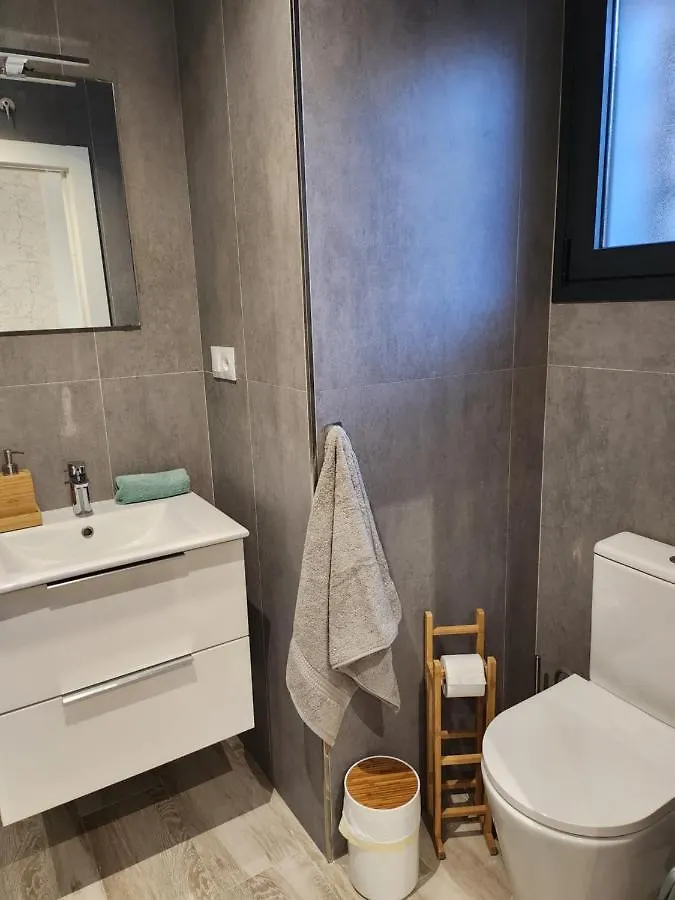 Apartamento Cerca A La Playa فوينخيرولا شقة